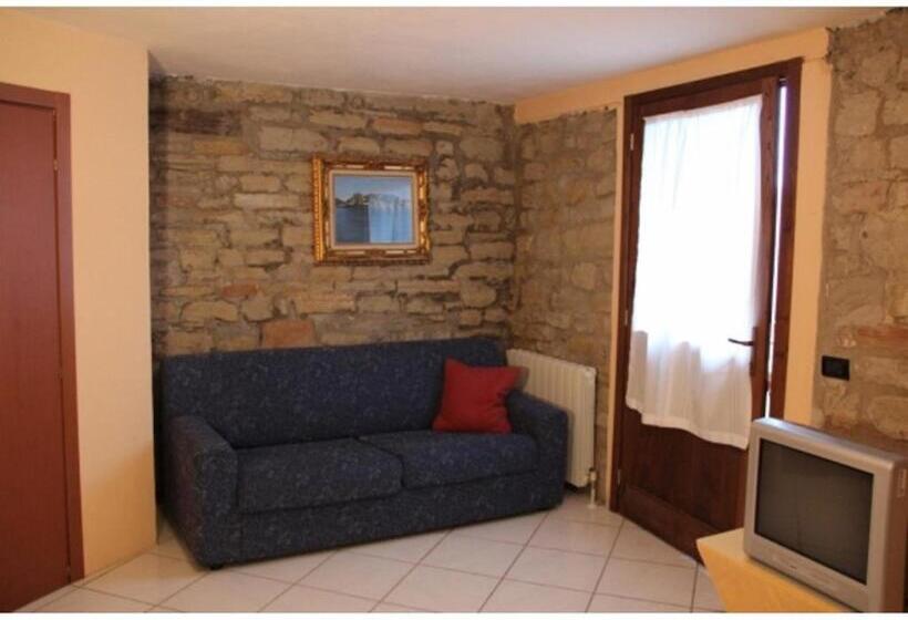 דירת חדר, Agriturismo Badia Di Susinana