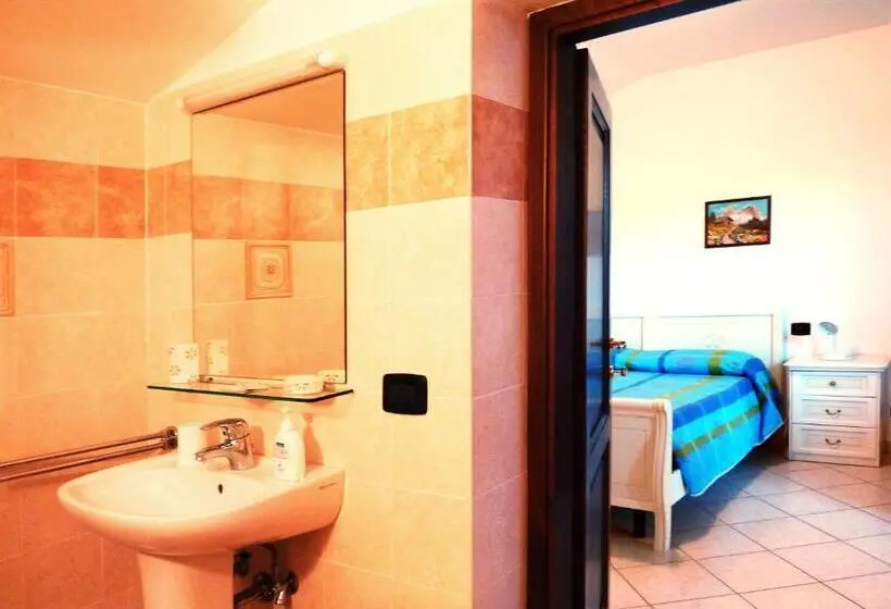 اتاق استاندارد با بالکن, Agriturismo Val Della Pieve
