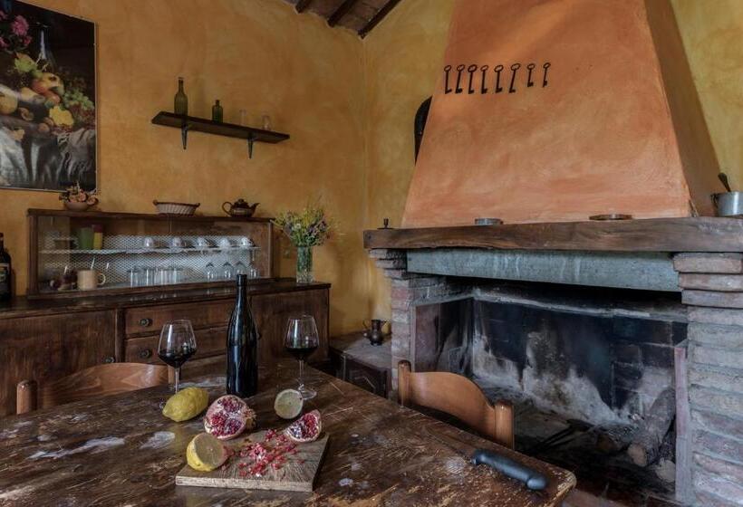 شقة غرفتين, La Palazzina