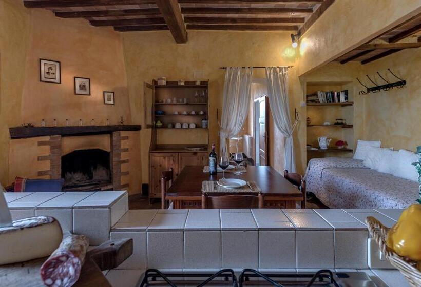 شقة غرفة واحدة, La Palazzina