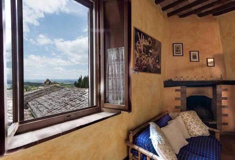 شقة غرفة واحدة, La Palazzina