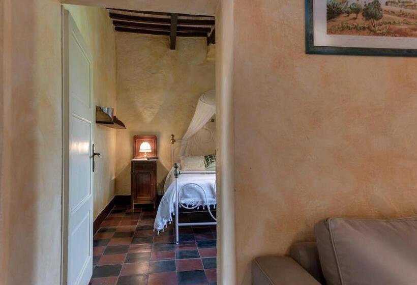 شقة غرفتين, La Palazzina