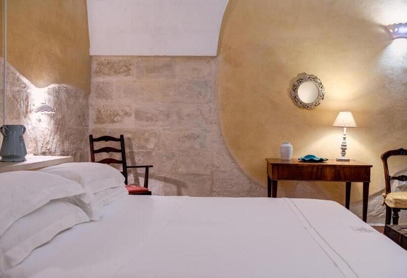 חדר סופריור לשלושה, Masseria La Macchiola & Corti Del Mito