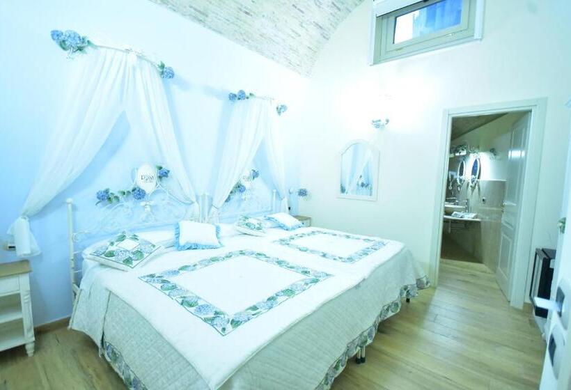 スタンダードルーム, La Maison Rosa Stella