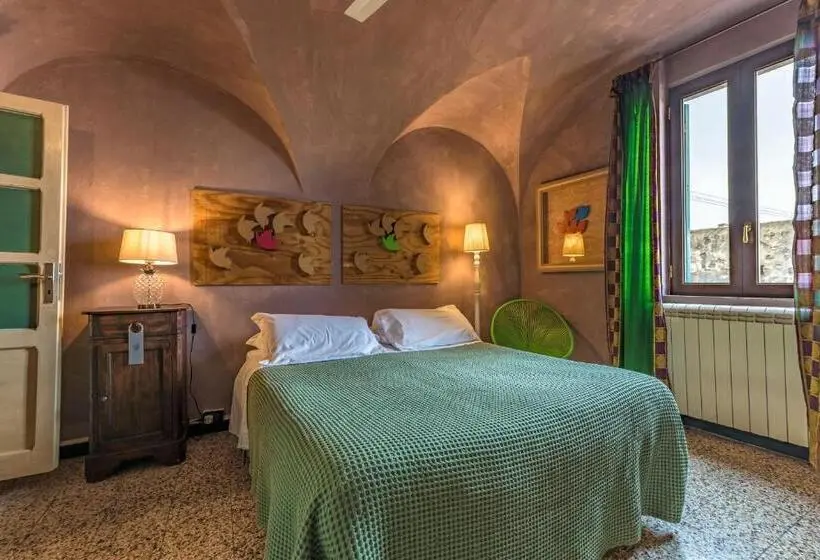 オーシャンビュースタンダードルームバルコニー付き, San Martino Rooms & Breakfast