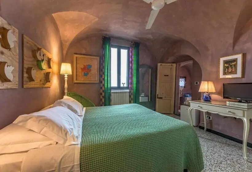 オーシャンビュースタンダードルームバルコニー付き, San Martino Rooms & Breakfast