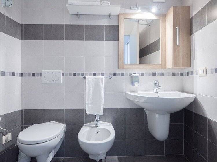 サイドシービュー１ベッドルームアパートメント, Residence San Valentino