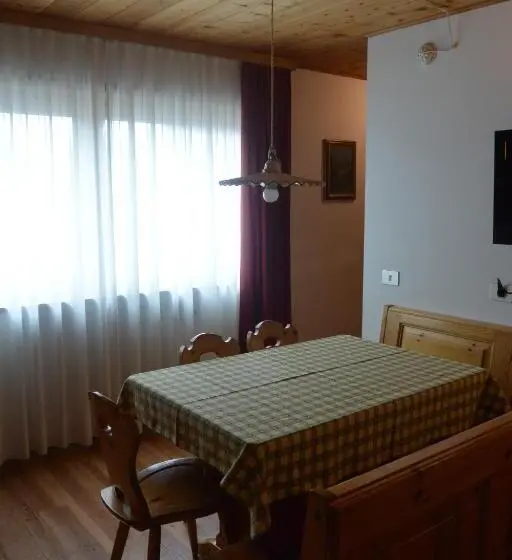 Huoneisto 1 Makuuhuone Parveke, Apartments Antares