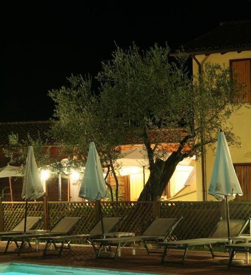 شقة غرفة واحدة, Case Vacanza Fiocchi