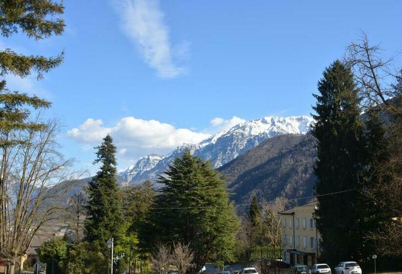 غرفة قياسية ثلاثية, Garnì Villa Waiz