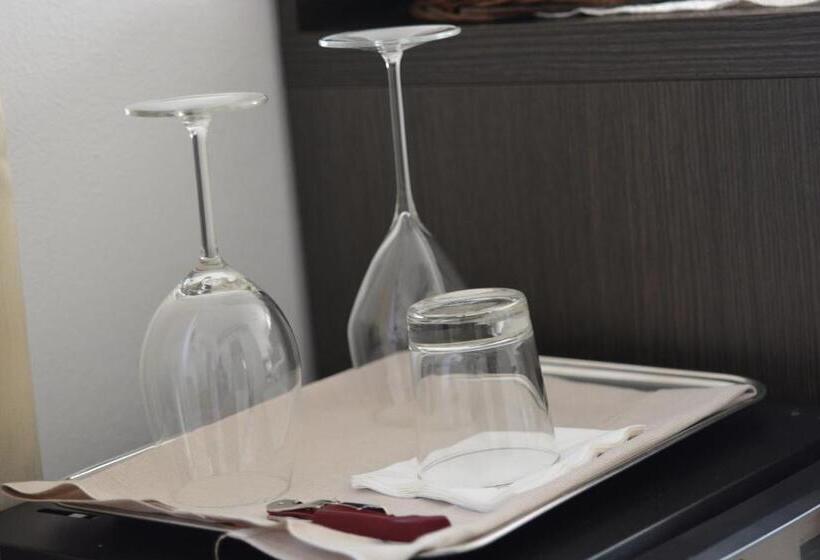 غرفة قياسية رباعية, Garnì Villa Waiz