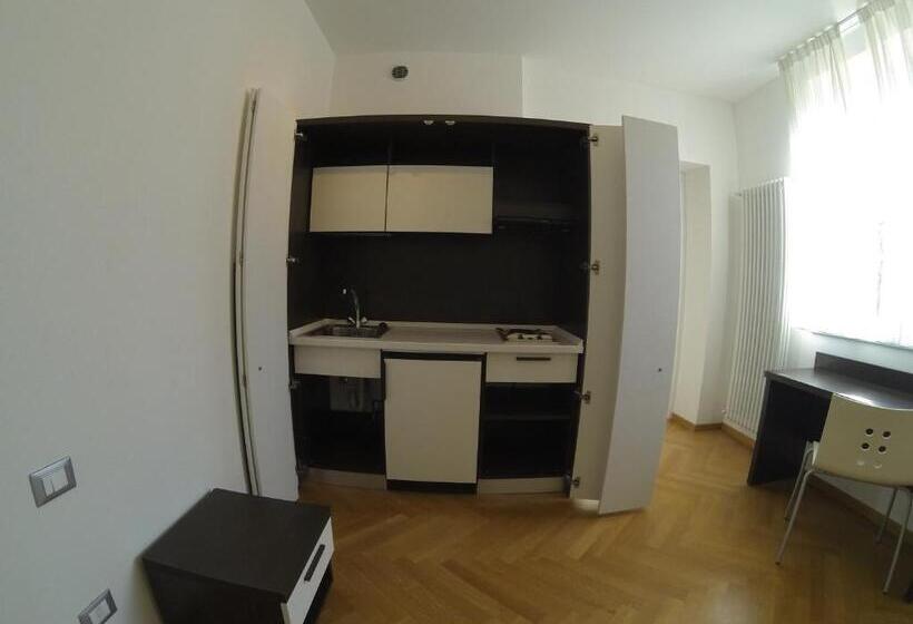 إستوديو قياسى, Garnì Villa Waiz