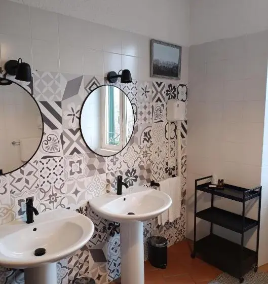スタンダード４人部屋, Agriturismo Tenuta La Marchesa