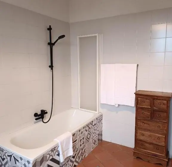 スタンダード４人部屋, Agriturismo Tenuta La Marchesa