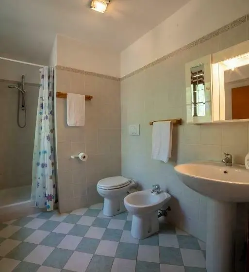 Villa 3 Makuuhuonetta, Tenuta Di Caiolo