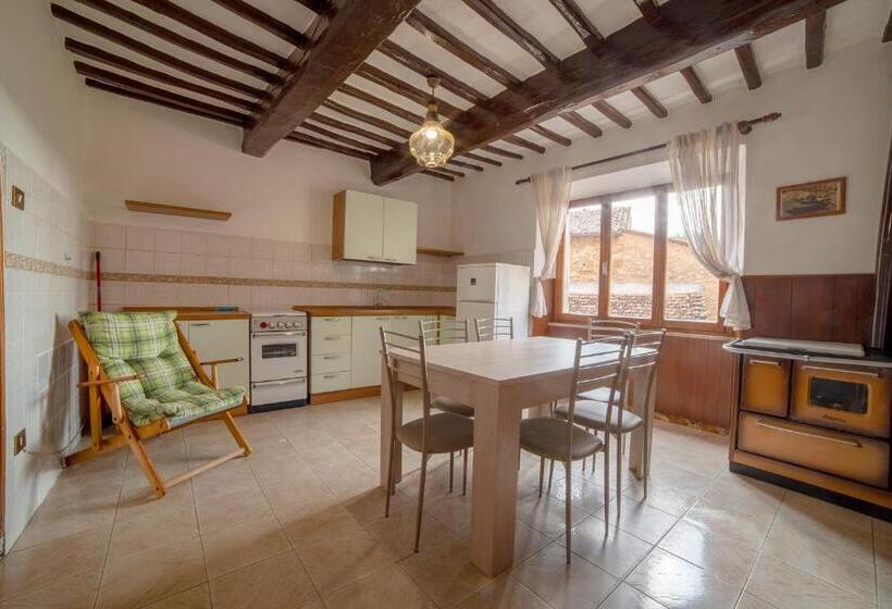 בית, 2 חדרי שינה, Tenuta Di Caiolo