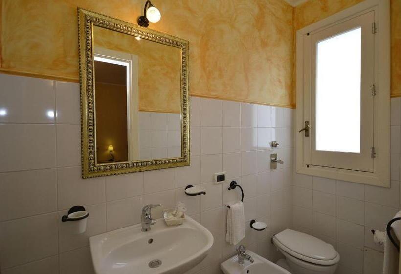 スタンダードトリプルルーム, Catarin Comfort Rooms