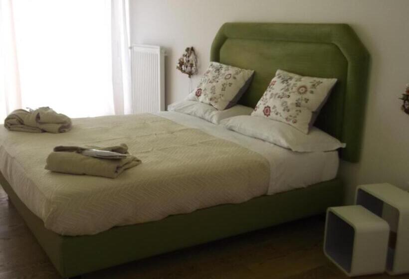 اتاق سوپریور, La Dimora Del Conte