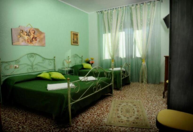 스탠다드 트리플 룸, Maison De Lussy