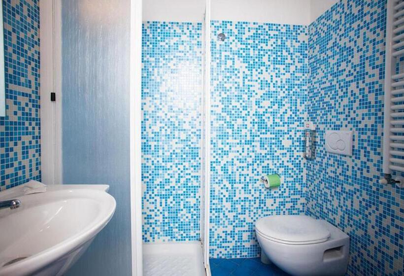 스탠다드 스튜디오, Residence Danubio