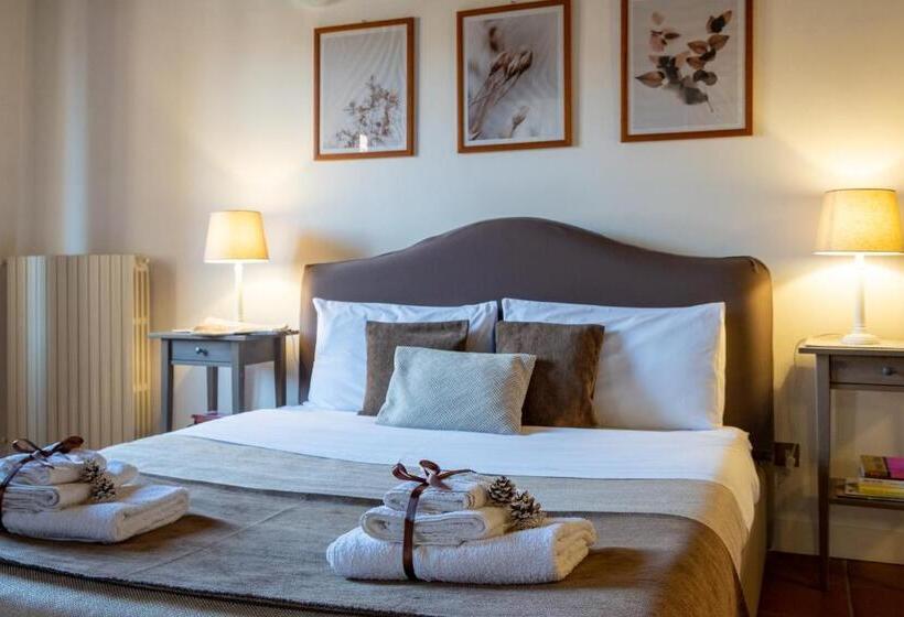 수피리어 스튜디오, Residence Ferraud