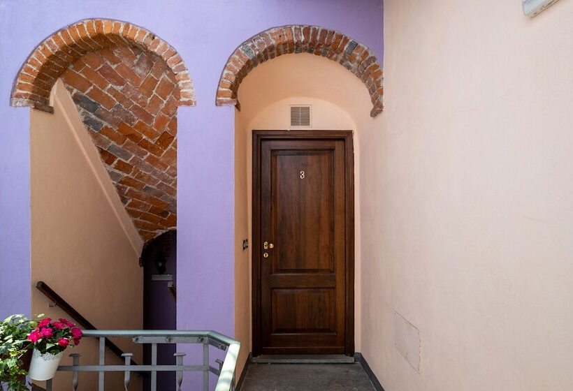 סטודיו סופריור, Residence Ferraud