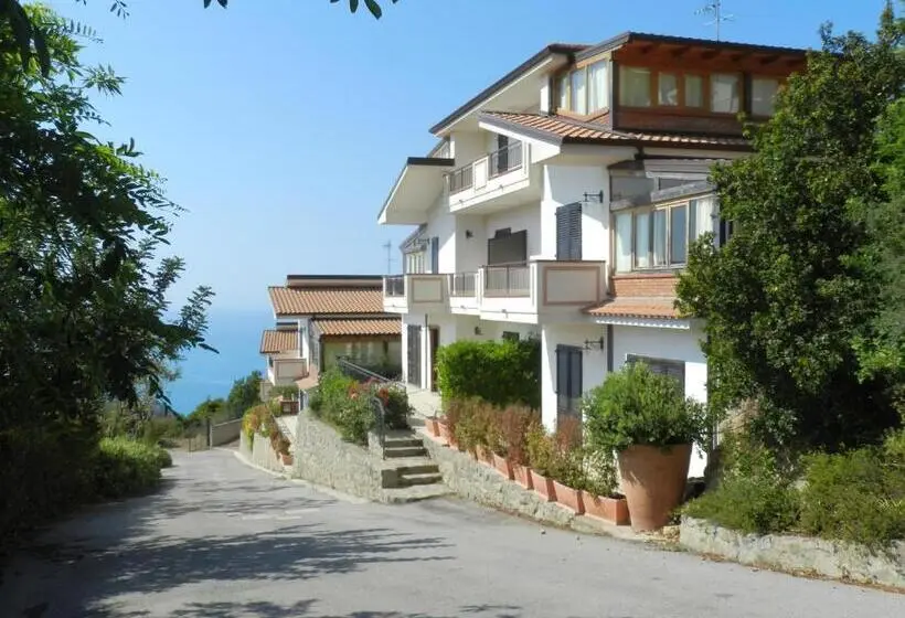 海の見える１ベッドルームアパートメント, Residence Galati