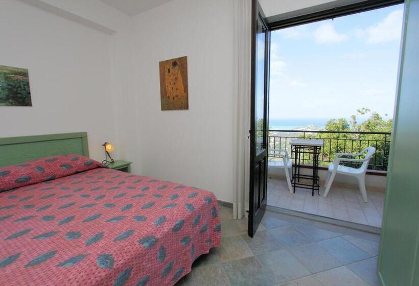 带1个卧室的带海景的公寓, Residence Galati