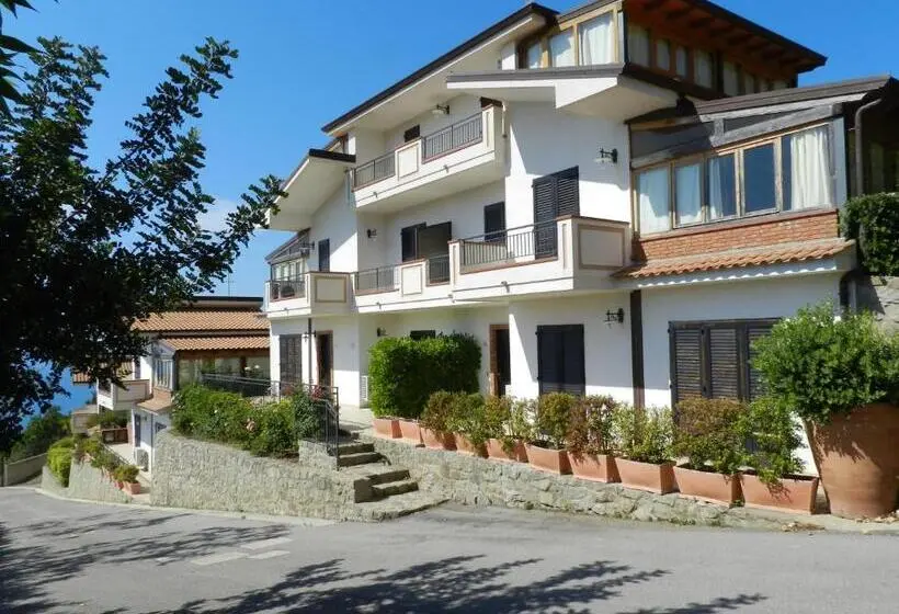 テラス付き１ベッドルームアパートメント, Residence Galati