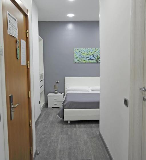 디럭스 4인 룸, Villa Flora