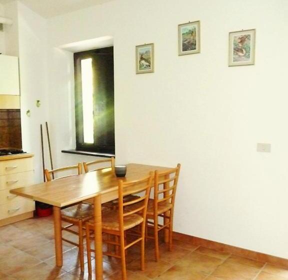 带1个卧室的公寓, Agriturismo Gli Ippocastani