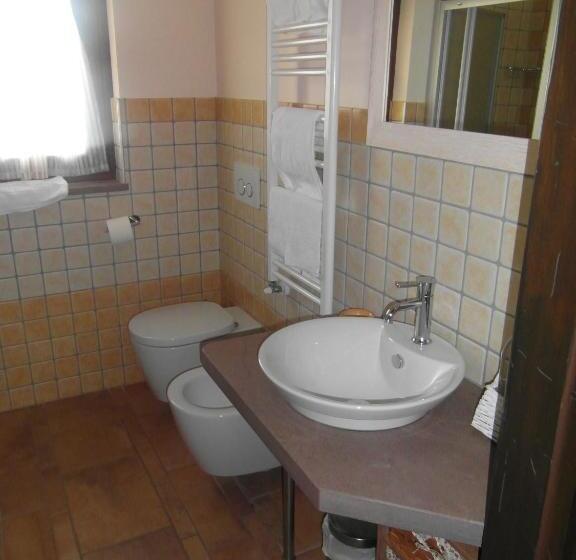 Семейный Номер, Agriturismo La Dimora Del Contadino