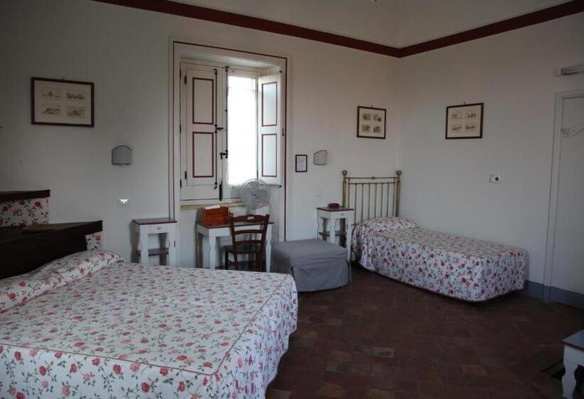 スタンダード４人部屋, Case Perrotta