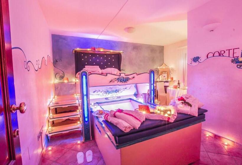 سوییت, Corte In Fiore