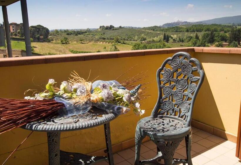 バルコニー付きデラックスルーム, Fattoria Antonella