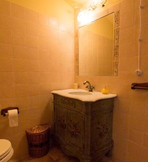 プールビュースタンダードルーム, Fattoria Antonella