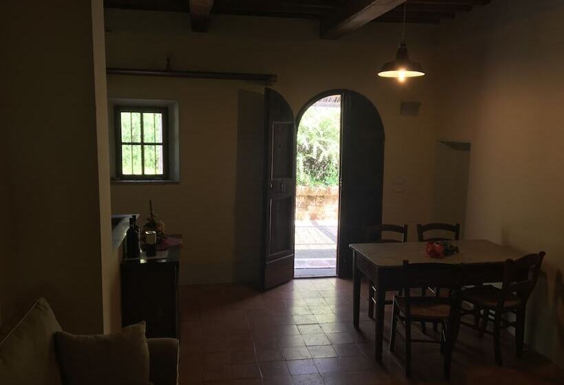 带1个卧室的公寓, Godiolo