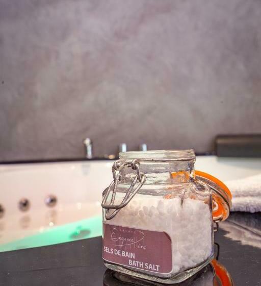 חדר דלוקס, Ile De Re