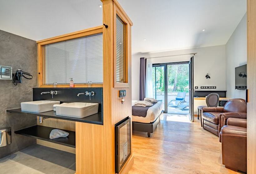 חדר סטנדרט, Ile De Re