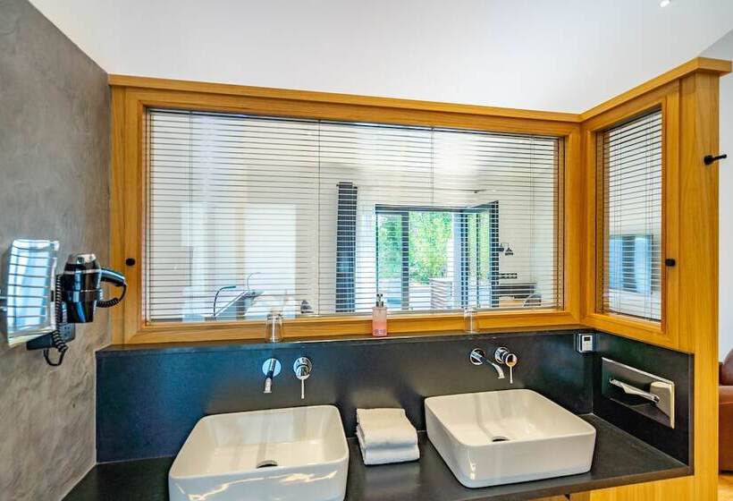 חדר סטנדרט, Ile De Re