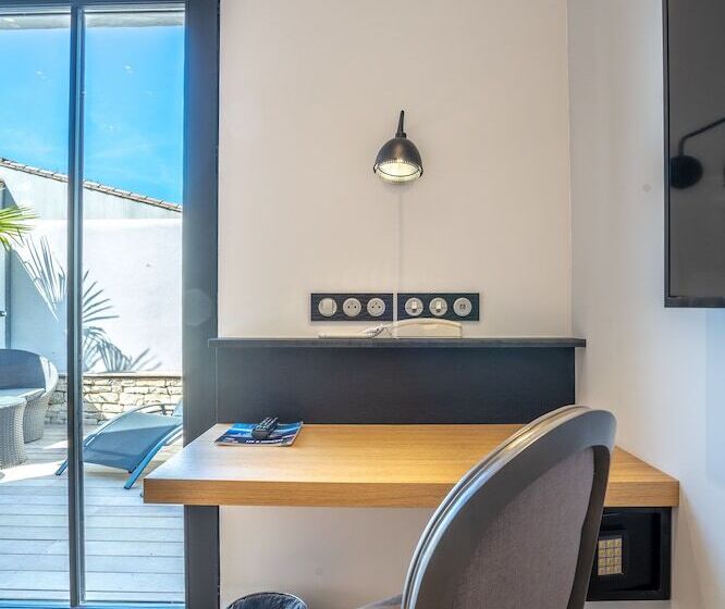 חדר דלוקס, Ile De Re