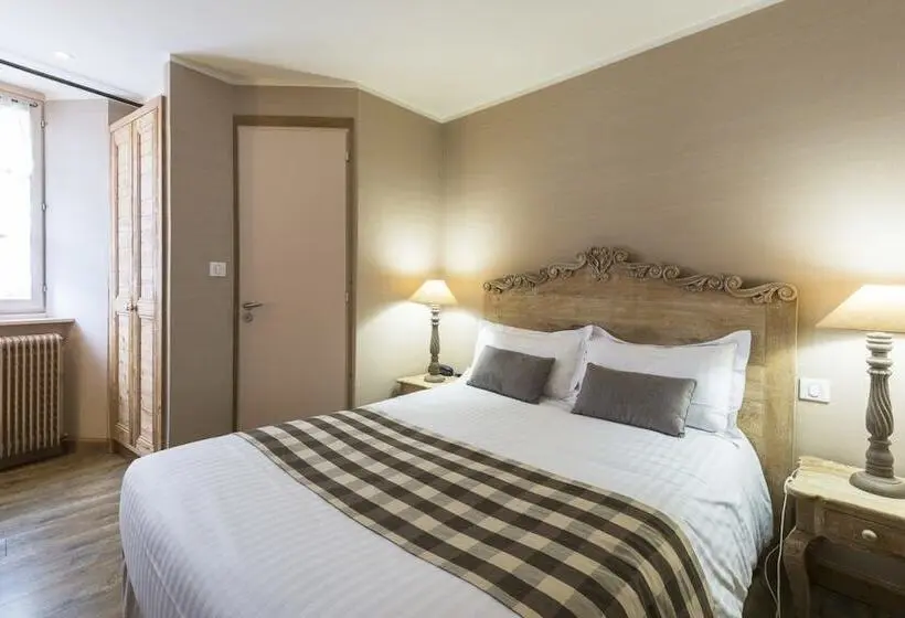 Standard-huone, La Couronne