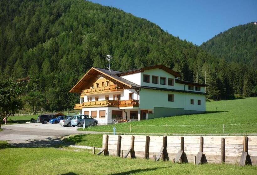 Четырехместный Номер Стандарт, Pension Wiesenhof