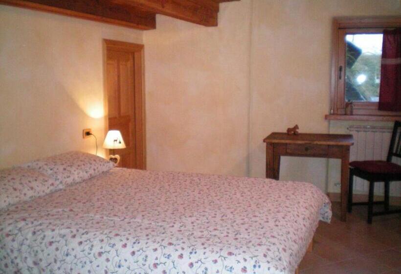 חדר סטנדרט לארבעה, Au Coeur