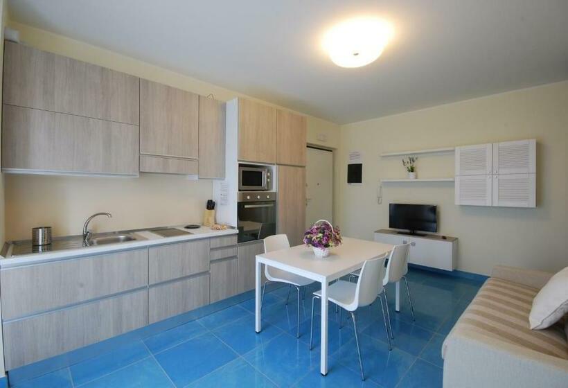 آپارتمان 1 خوابه با تراس, Residence Abruzzo Resort