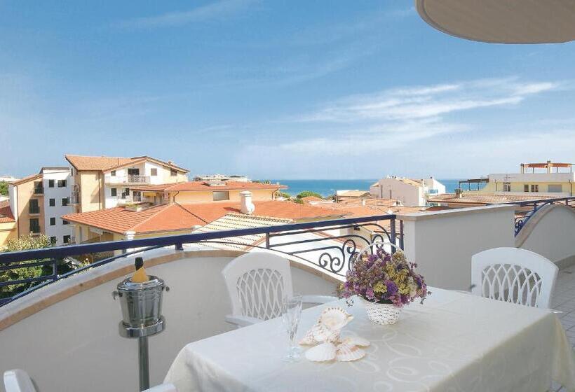 带1个卧室的带阳台的公寓, Residence Abruzzo Resort