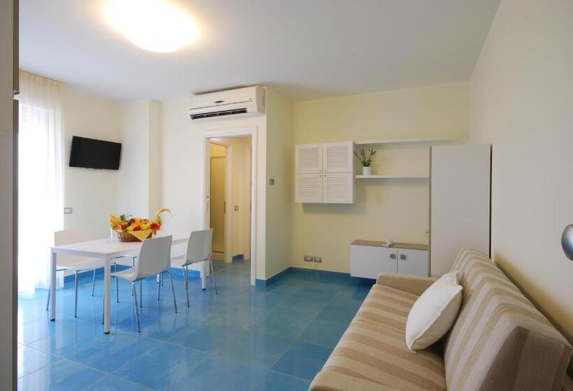 带1个卧室的带阳台的公寓, Residence Abruzzo Resort