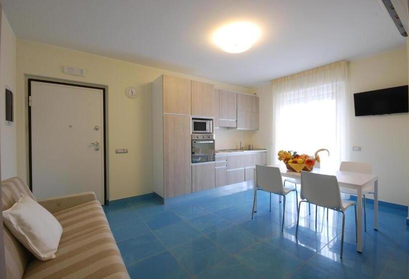 带1个卧室的带阳台的公寓, Residence Abruzzo Resort