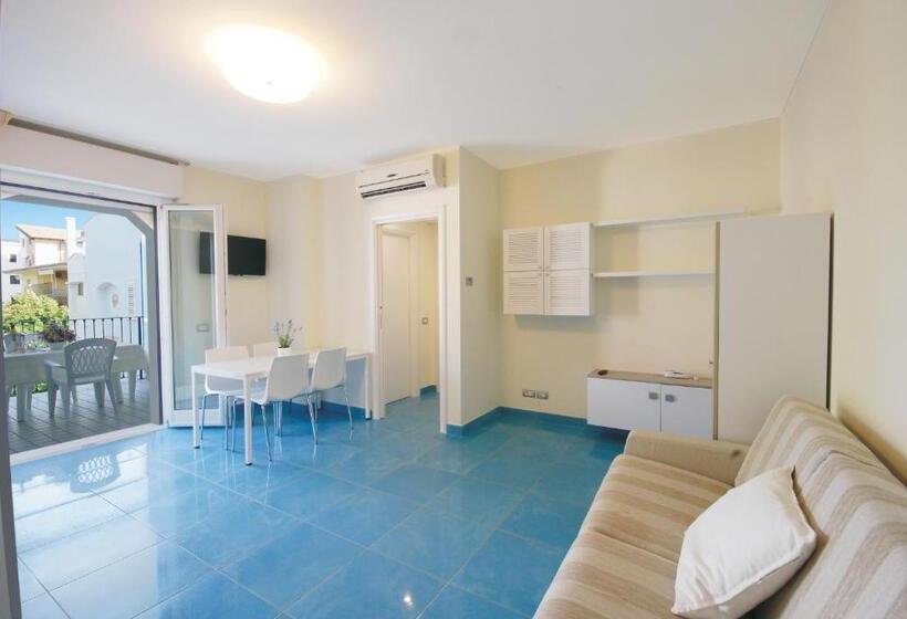 带1个卧室的带阳台的公寓, Residence Abruzzo Resort