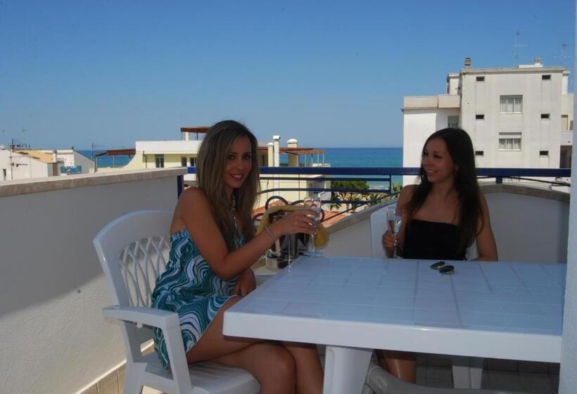 带露台两卧公寓, Residence Abruzzo Resort